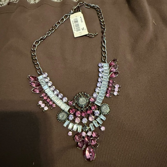 Elegant Pink and Purple Statement Necklace 5 - Picture 1 of 2